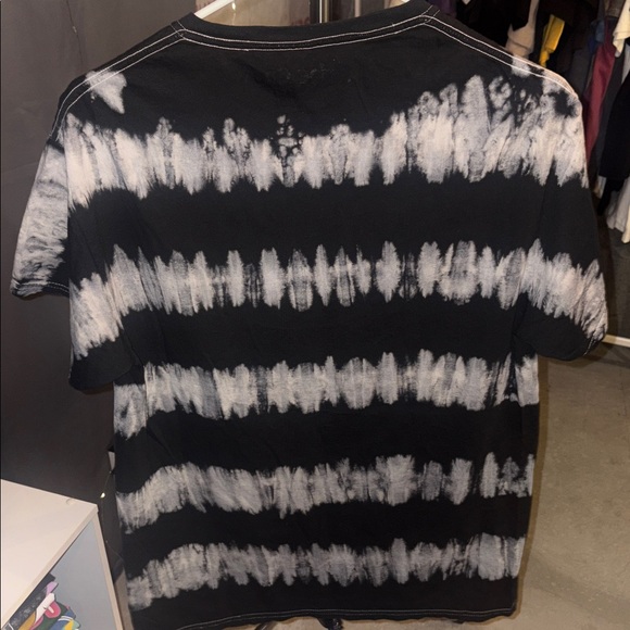 The Crow Graphic Tee 🐦‍⬛ - Picture 5 of 5